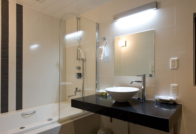 Bathroom 4, Holiday Niseko Cecuko, Kutchan