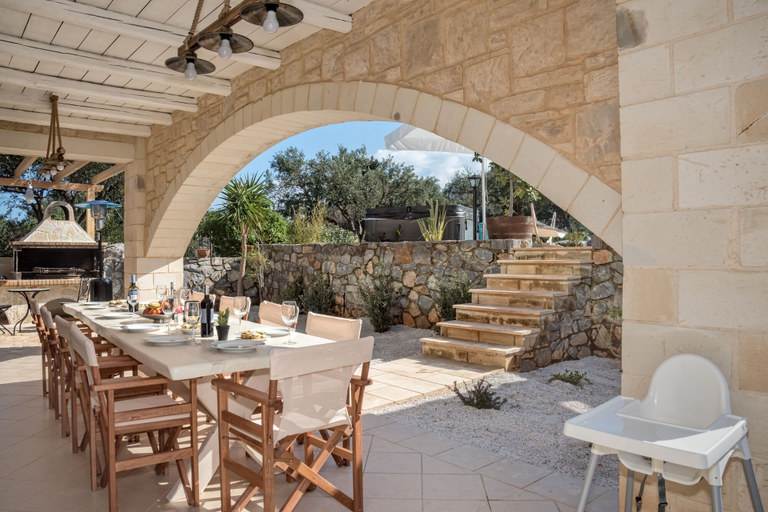Food & Drinks 5, Villa Freedom, Crete