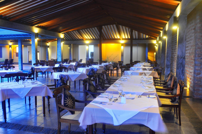 Food & Drinks 4, The Beach Cabanas, Habaraduwa