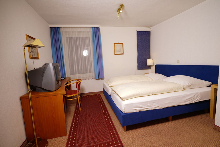 Bedroom 2, Rabes Hotel Kiel am Hauptbahnhof, Kiel