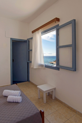 Bedroom 4, Perigiali Rooms & Apartments Folegandros, South Aegean