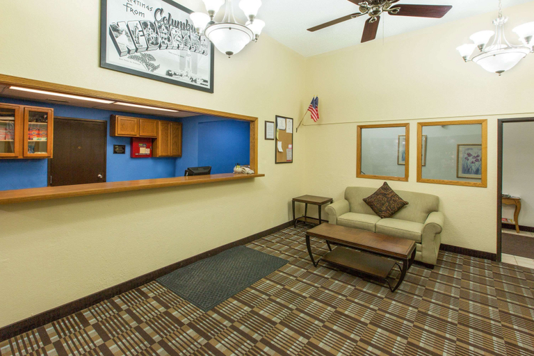 Others 5, Super 8 by Wyndham Columbus, Platte