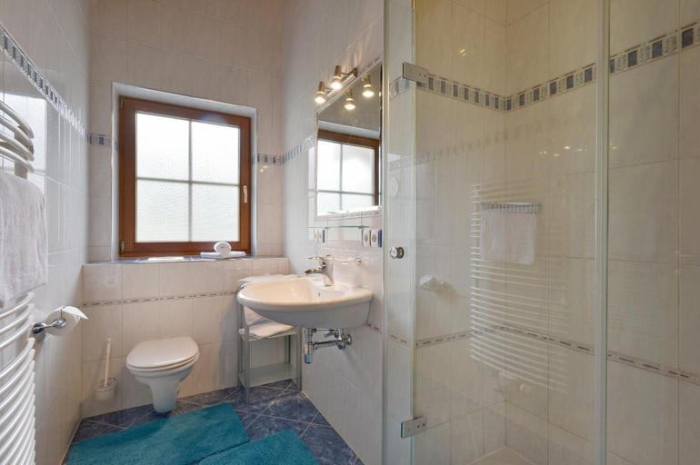 Bathroom 3, Appartements Haus Schröder, Kufstein