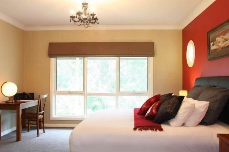 Bedroom 2, 3 Kings Bed and Breakfast, Yarra Ranges - Central