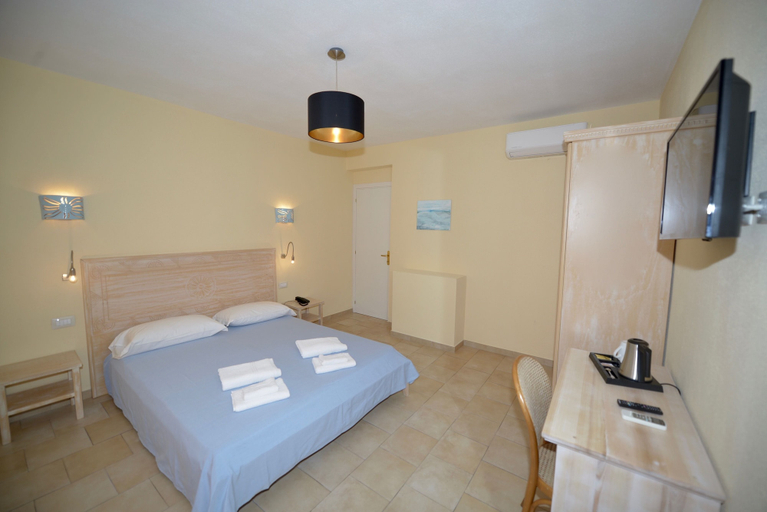 Bedroom 3, Hotel Costa Paradiso, Olbia-Tempio