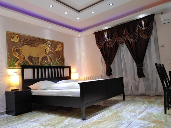 Bedroom 5, Hotel Babylon, Ortenaukreis