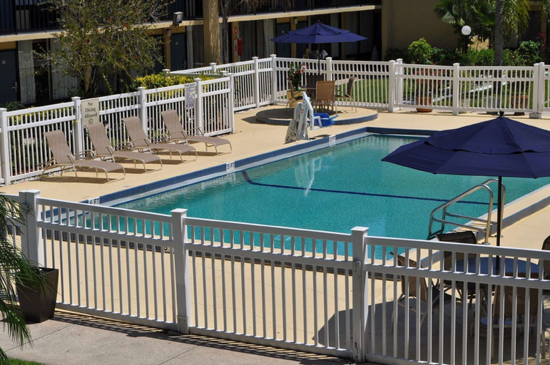 Sport & Beauty 5, Ramada by Wyndham Cocoa, Brevard