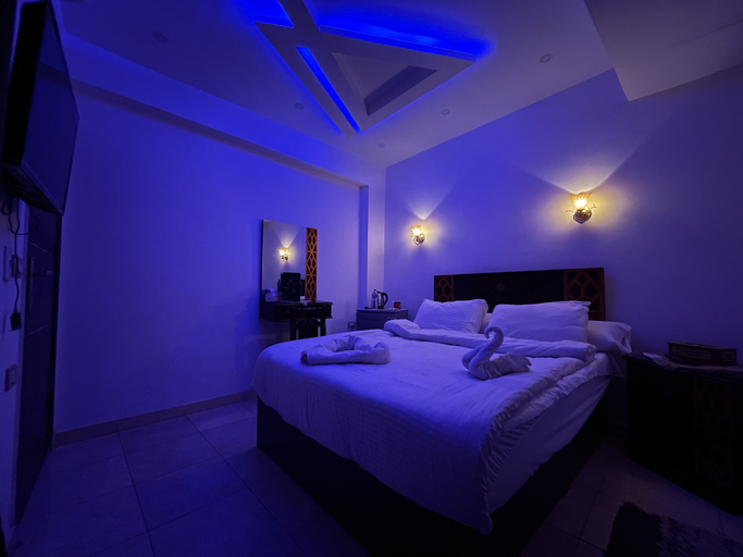 Bedroom 4, Sahara Pyramids Inn, Unorganized in Al Jizah