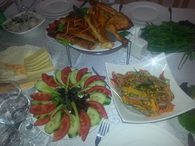 Food & Drinks 4, Hotel Mthnadzor