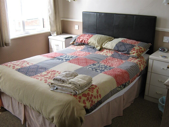 Bedroom 3, The Jacaranda Hotel, Torbay