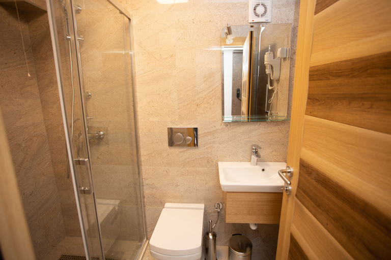 Bathroom 3, Hotel Vrbak ND, Novi Pazar