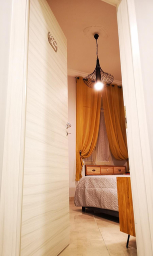 Bedroom 5, B&b Pantarei Napoli, Napoli