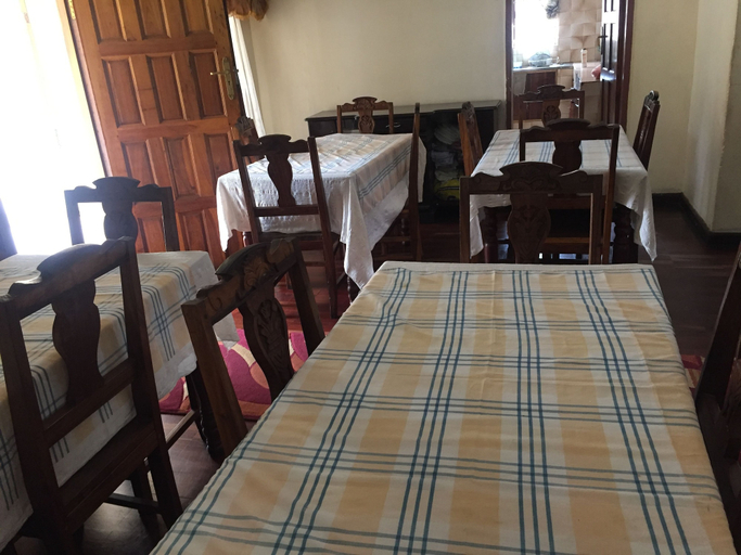 Others 5, Roysam Lodge, Livingstone