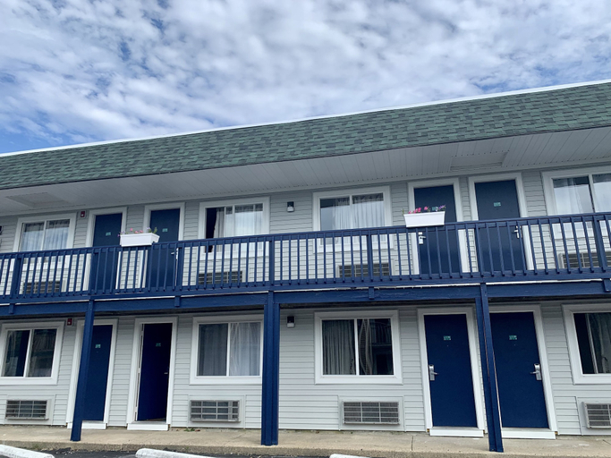 Exterior & Views 2, Sunbird ANNEX Resort, Barnstable