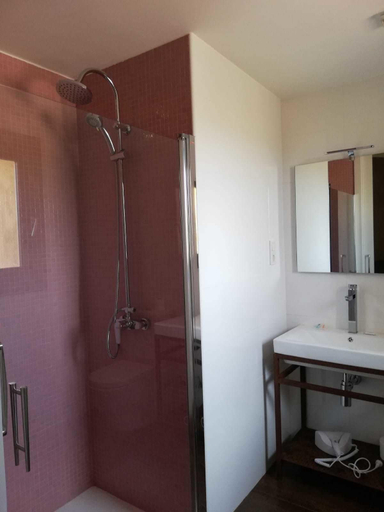 Bathroom 4, La Albacara, Cuenca