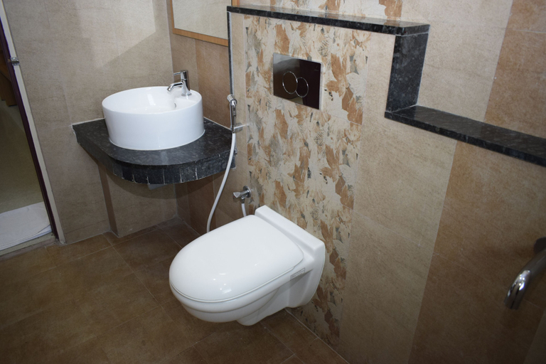 Bathroom 3, Hotel Vijay Krishna, Madurai