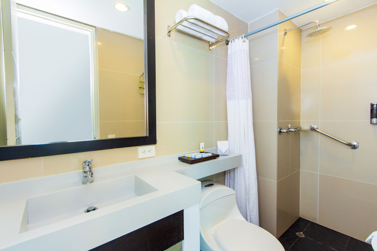 Bathroom 4, The Morgana Poblado Suites Hotel, Medellín