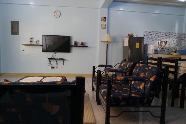 Food & Drinks 4, Yoo C Apartment, Dumaguete City