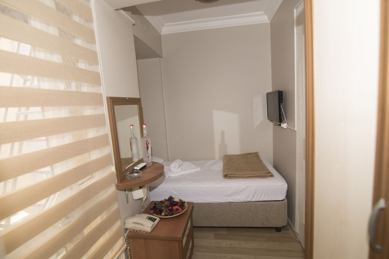 Bedroom 5, Serenity Residence, Konak