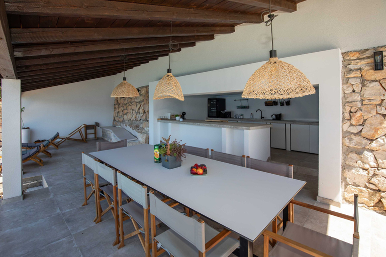 Others 1, Villa Simpleza, Slivno