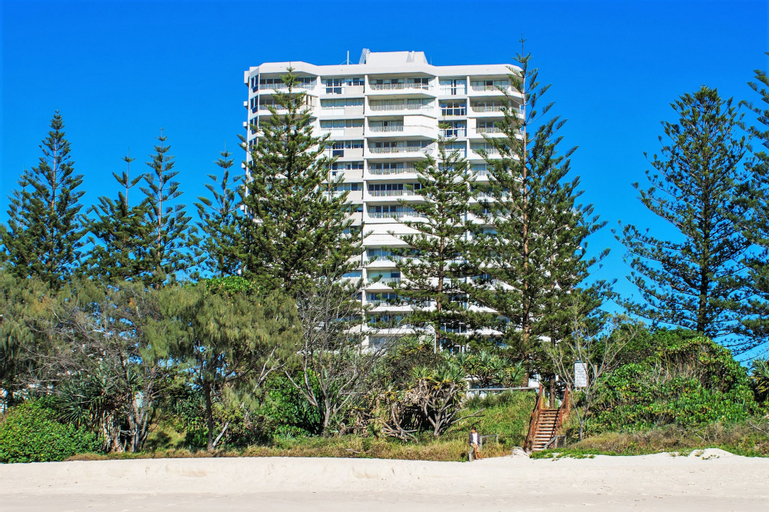 Exterior & Views 2, Cashelmara Beachfront Apartments, Gold Coast