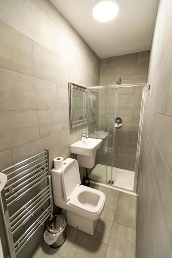Bathroom 5, Comfotel PRPL, London