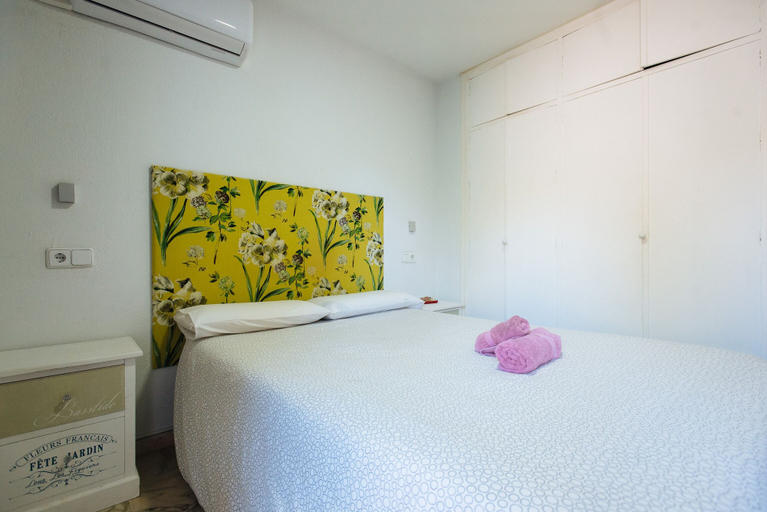 Bedroom 3, HN Las Brisas, Sevilla