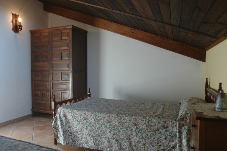 Bedroom 3, El Romerito, Huelva
