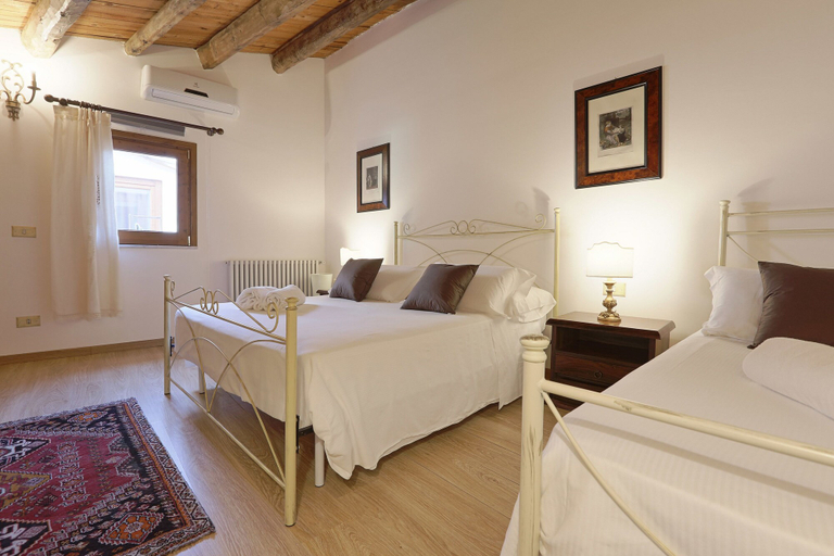 Bedroom 4, Atenea Luxury Suites, Agrigento