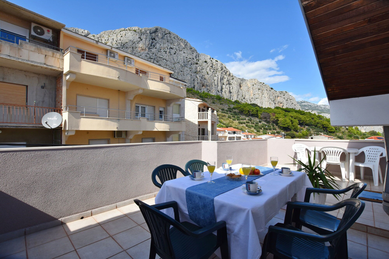 Others 4, Apartments Ana, Dugi Rat