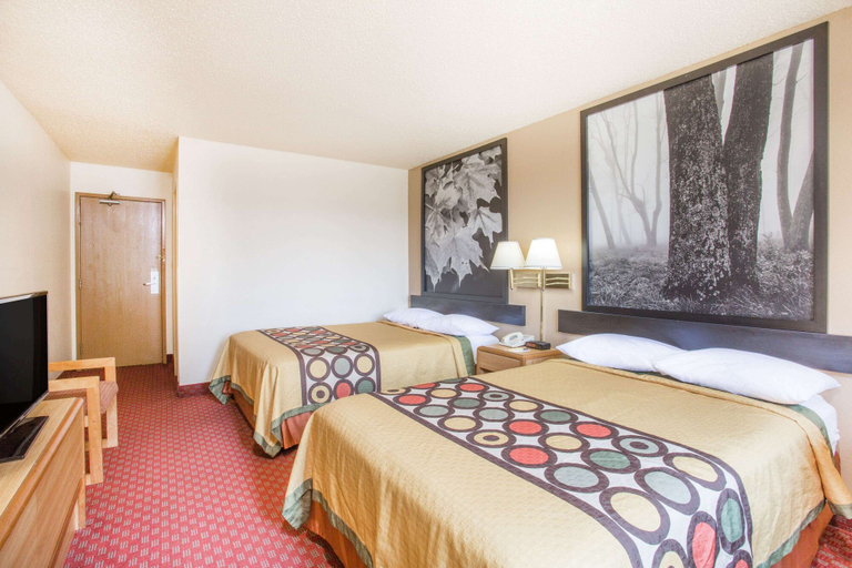 Bedroom 3, Super 8 by Wyndham Lexington VA, Rockbridge