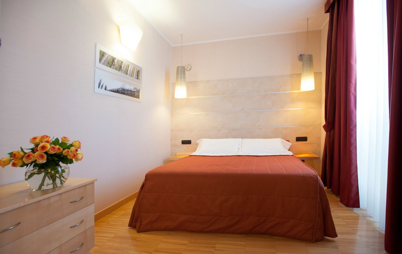 Bedroom 13