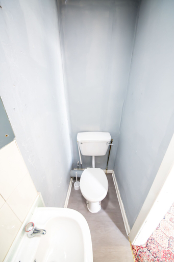 Bathroom 3, The Silver Strand Hotel, Blackpool