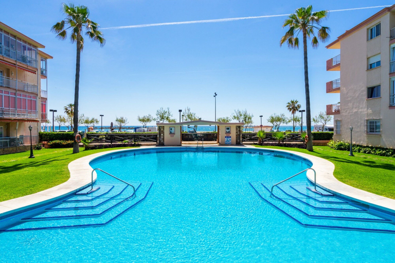 Sport & Beauty 4, Apartment - 2 Bedrooms with Pool, WiFi and Sea views - 107864, Málaga