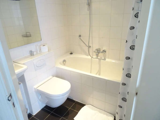 Bathroom 4, Hotel Park Plantage, Amsterdam
