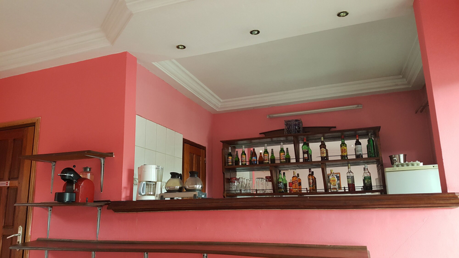Food & Drinks 5, Résidence Saint-Jacques Brazzaville, Brazzaville