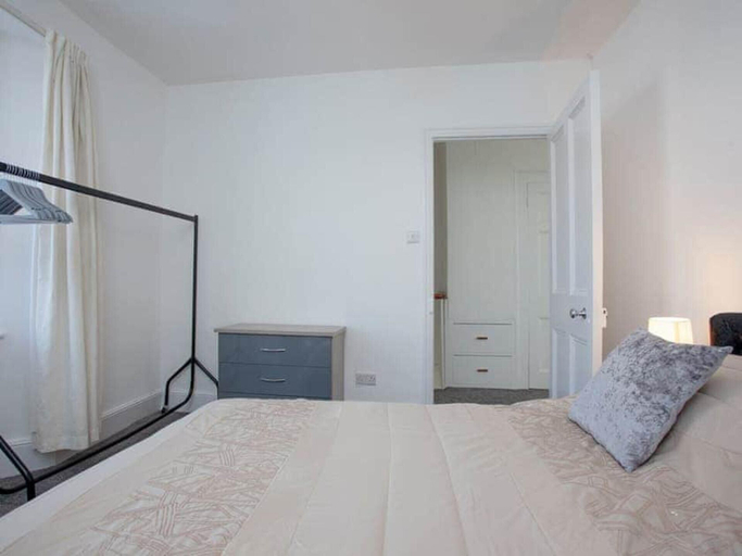 Bedroom 3, Torquay - House - Sleeps 6 - Pet Friendly, Torbay