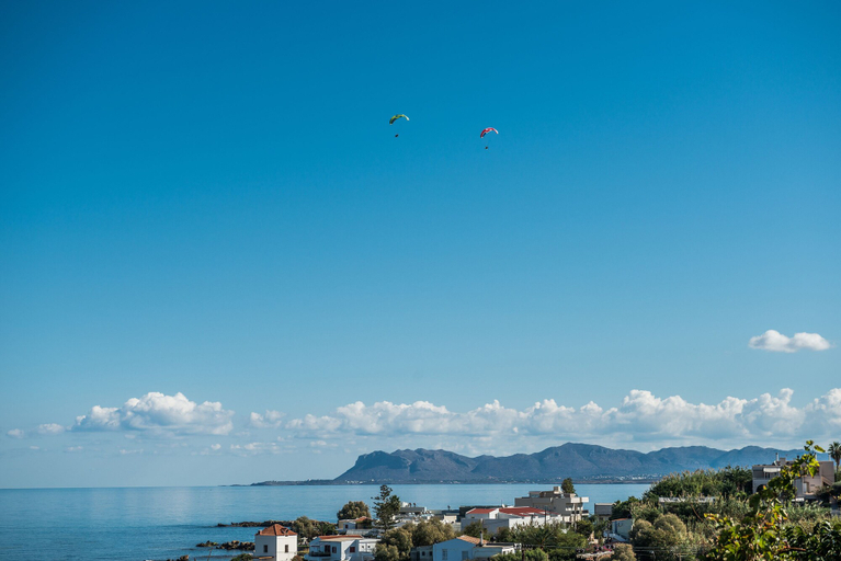 Others 4, Thea Thalassa, Crete