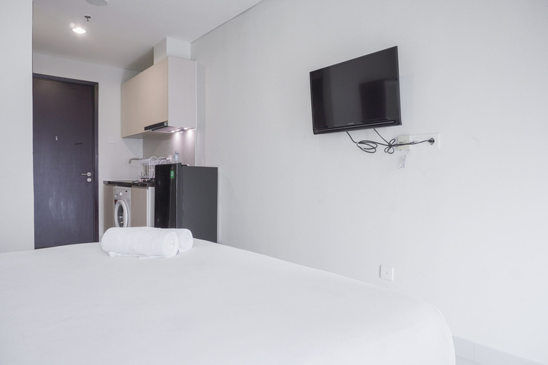 Bedroom 2, Nice and Comfy Studio at Puri Mansion Apartment near Mall By Travelio, Jakarta Barat