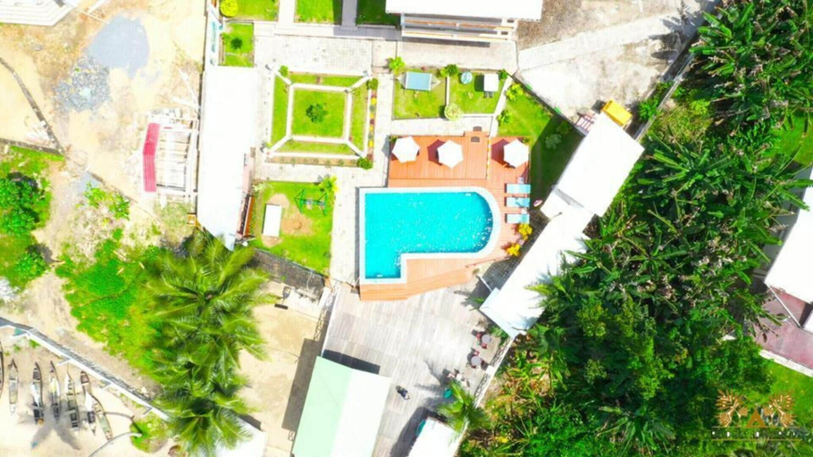 Exterior & Views, Captivating 3-bed Apartment in Kribi, Dja et Lobo