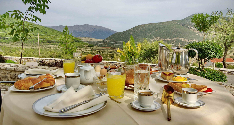 Food & Drinks 5, Menalia Villas & Suites, Peloponnese