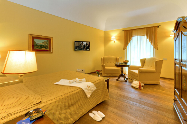 Bedroom 3, La Plumeria Hotel, Palermo