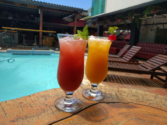 Food & Drinks 5, Pachamama - Hotel - Hostel, Managua