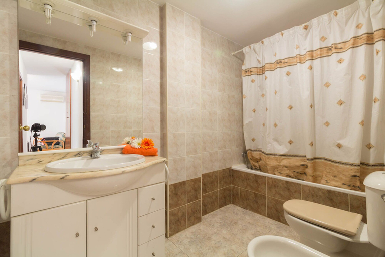 Bathroom, Apartamento Living Park II Ref. 1091 by Iberplaya, Tarragona