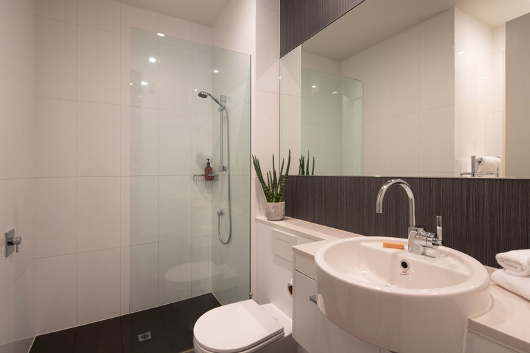 Bathroom 3, Kent Street Apartments Element Escapes, Queenstown-Lakes