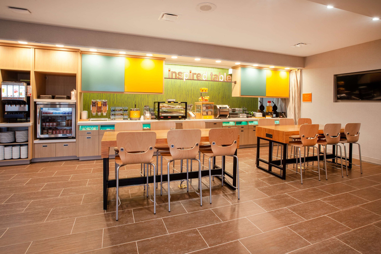 Food & Drinks 5, Home2 Suites by Hilton Lewisburg, Greenbrier