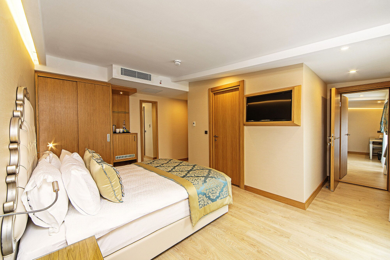 Bedroom 3, Mukarnas Taksim Hotel, Beyoğlu