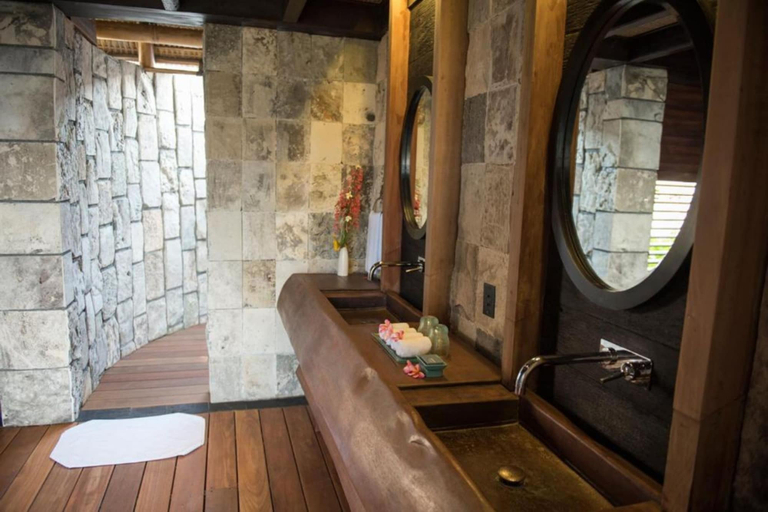 Bathroom 5, Suarga Padang Padang, Badung