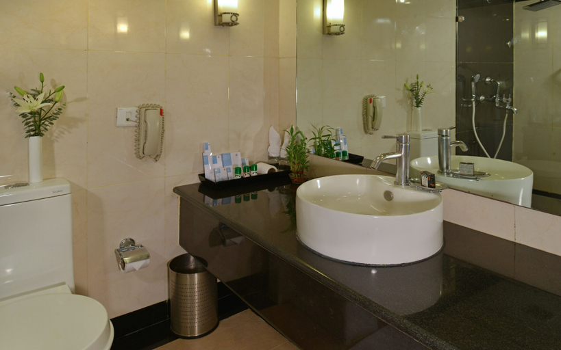 Bathroom 4, Fortune Park JP Celestial, Bengaluru - Member ITC Hotels' Group, Bangalore