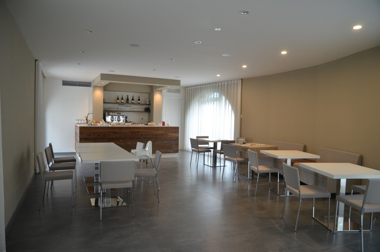 Food & Drinks, Borgo San Nazzaro, Trento